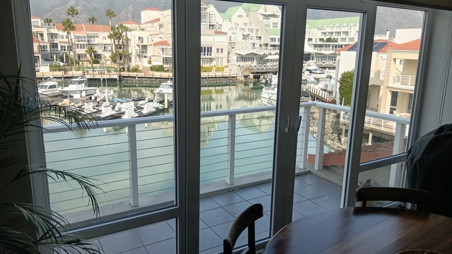 3 Bedroom Property for Sale in Harbour Island Western Cape